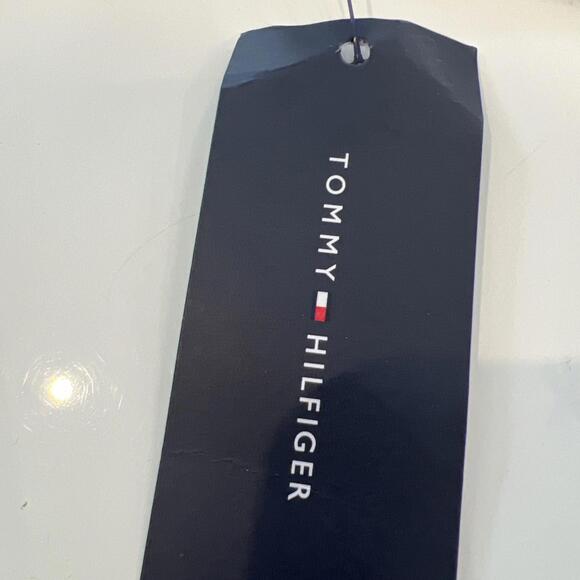 $39 TOMMY HILFIGER RELAXED FIT WOMEN'S T- SHIRT  NAVY GREY RED WHITE SIZE SMALL - Picture 4 of 9